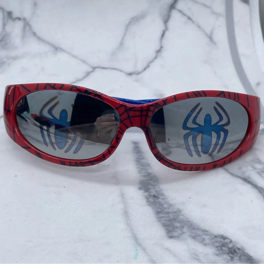 3 Boys Sunglasses 2 Spider-Man & 1 Plain Red Reflective Lenses Some Wear